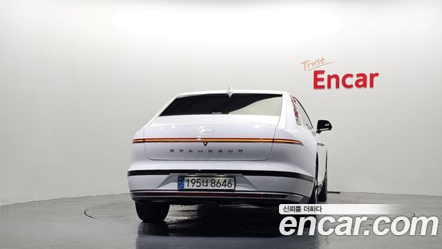 Hyundai Grandeur из Кореи Encar