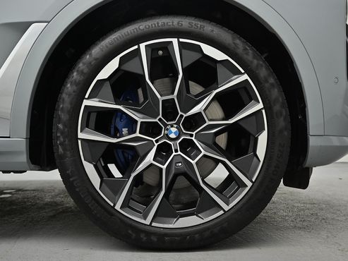 BMW X7 xDrive 40i M Sport 6STR — пробег 5 814 км — фото 5 из 5