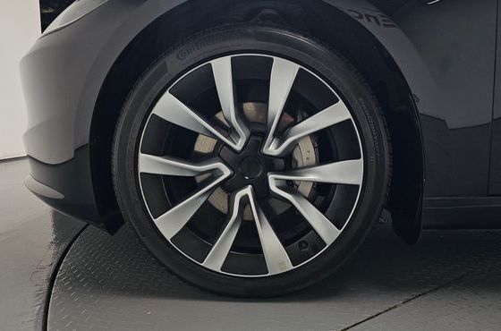 Tesla Model 3 RWD — пробег 29 101 км — фото 5 из 5