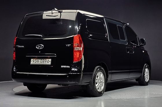 Hyundai Starex Van 5-Seater Modern — пробег 406 460 км — фото 2 из 5