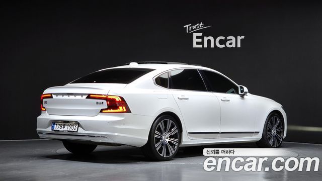 Volvo S90 B6 AWD Ultimate Bright — пробег 96 395 км — фото 2 из 5