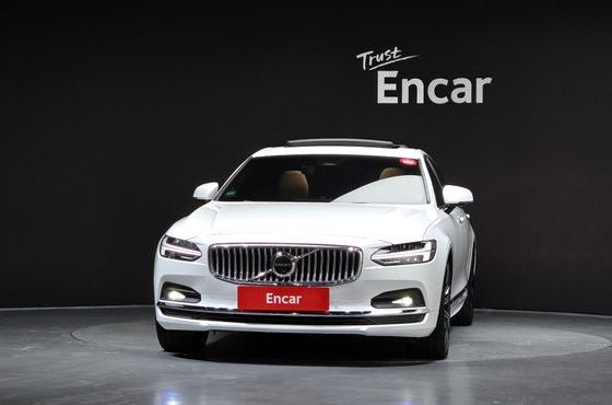 Volvo S90 B6 AWD Ultimate Bright — пробег 96 395 км — фото 3 из 5