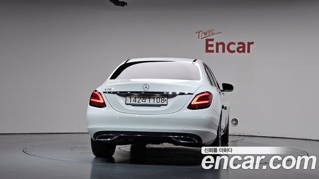 Mercedes-Benz C-Class из Кореи Encar