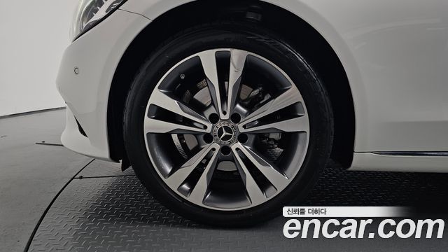 Mercedes-Benz C-Class из Кореи Encar