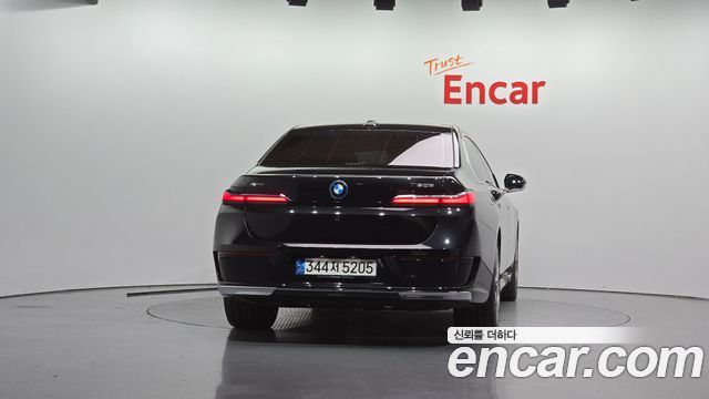 BMW 7-Series из Кореи Encar