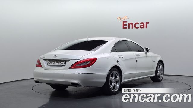 Mercedes-Benz CLS-Class CLS350 BlueEFFICIENCY — пробег 118 328 км — фото 2 из 5