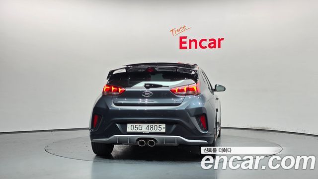 Hyundai Veloster 1.6 Turbo Sport Core — пробег 84 030 км — фото 4 из 5