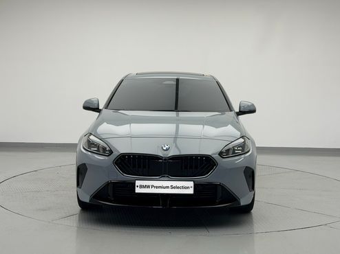 BMW 1-Series 120 M Sport — пробег 8 800 км — фото 2 из 5
