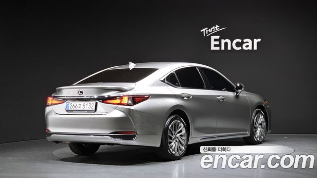 Lexus ES из Кореи Encar