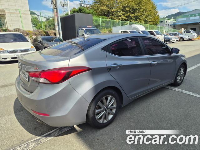 Hyundai AVANTE из Кореи Encar