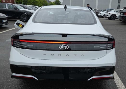 Hyundai Sonata 2.0 S — пробег 1 км — фото 3 из 5