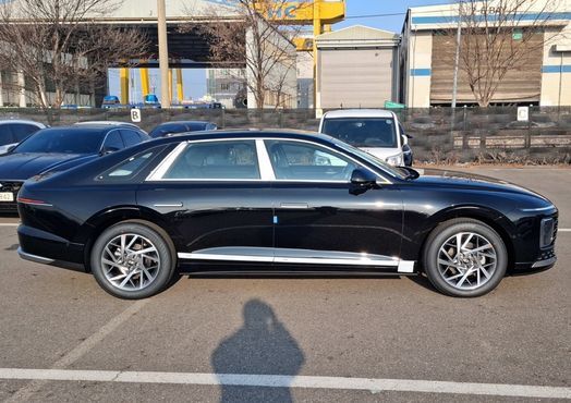 Hyundai Grandeur Premium — пробег 1 км — фото 5 из 5