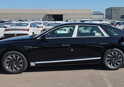 Hyundai Grandeur 2.5 Gasoline 2WD Premium — пробег 1 км — фото 2 из 5