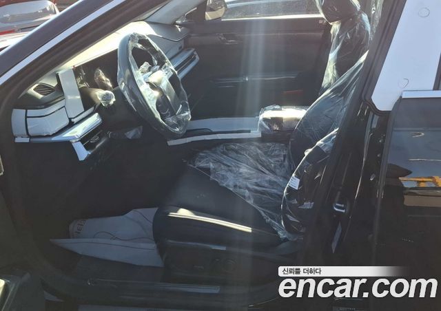 Hyundai Grandeur Premium — пробег 1 км — фото 4 из 5