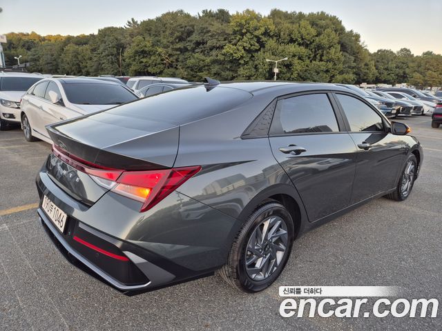 Hyundai AVANTE Modern — пробег 12 523 км — фото 4 из 5