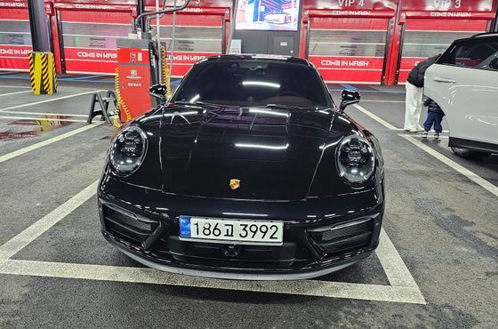 Porsche 911 Carrera GTS — пробег 13 000 км — фото 4 из 5