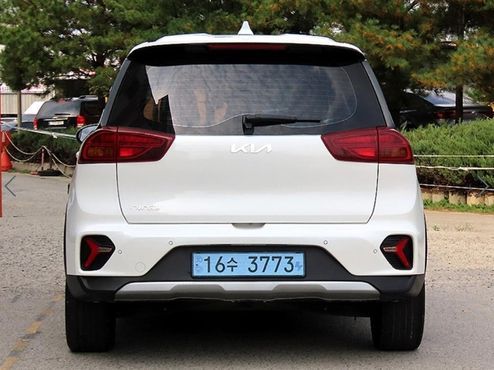 Kia Niro Air (Taxi Trim) — пробег 206 870 км — фото 4 из 5