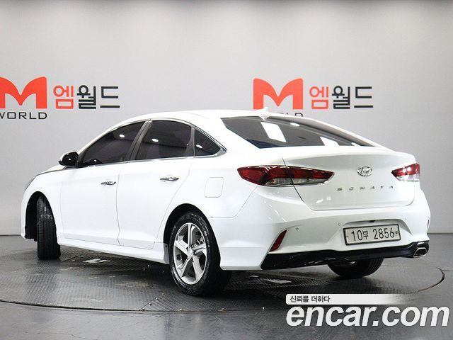 Hyundai Sonata 2.0 Smart Choice — пробег 106 000 км — фото 4 из 5