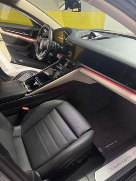 Porsche Panamera 2.9 AWD — пробег 40 000 км — фото 5 из 5