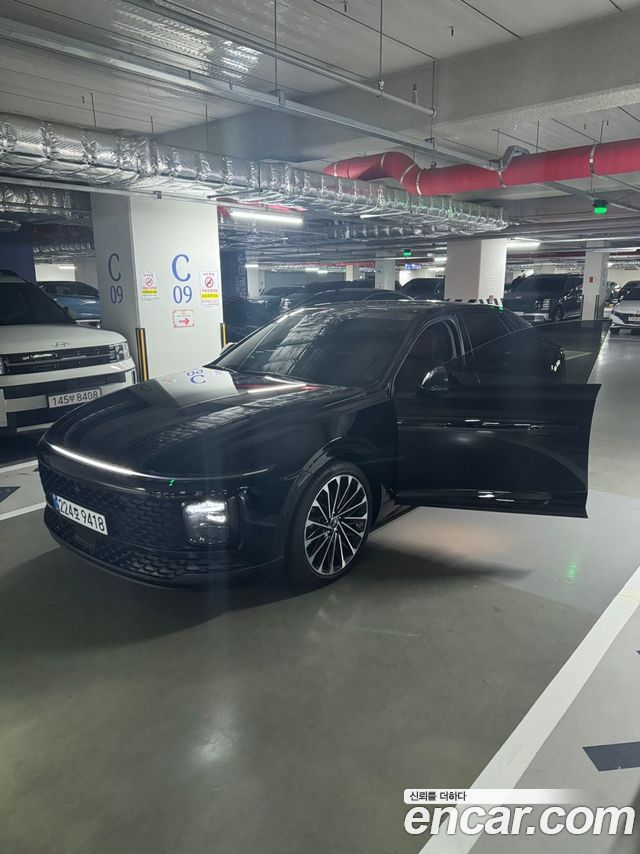 Hyundai Grandeur Calligraphy — пробег 20 000 км — фото 1 из 5