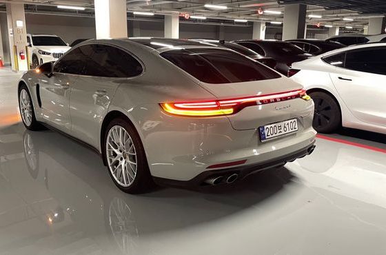 Porsche Panamera 2.9 AWD — пробег 25 500 км — фото 2 из 5