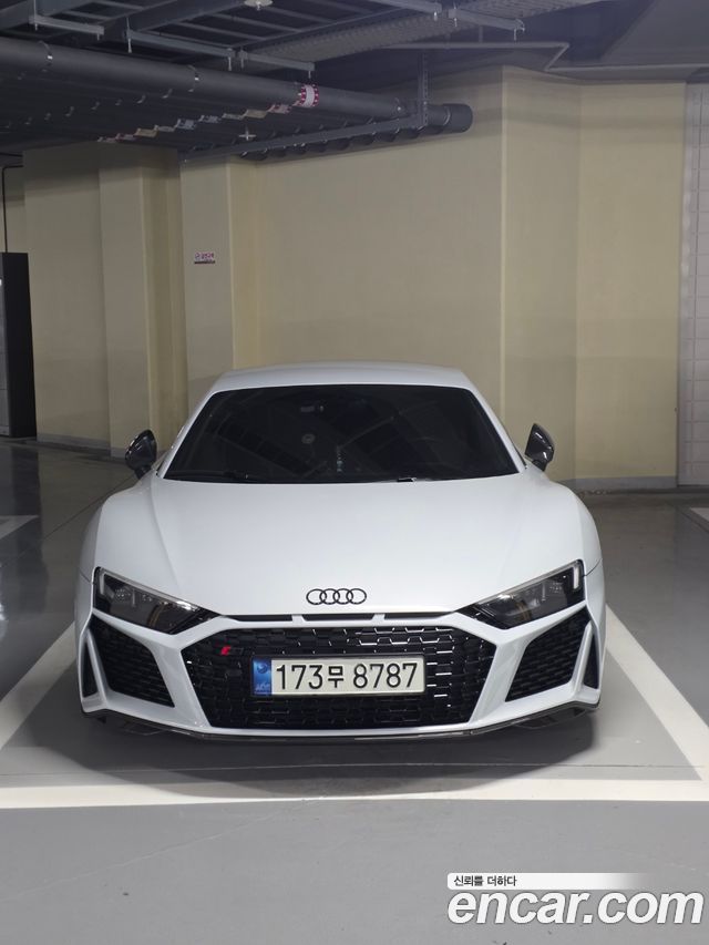 Audi R8 5.2 V10 Performance Coupe — пробег 49 200 км — фото 1 из 5