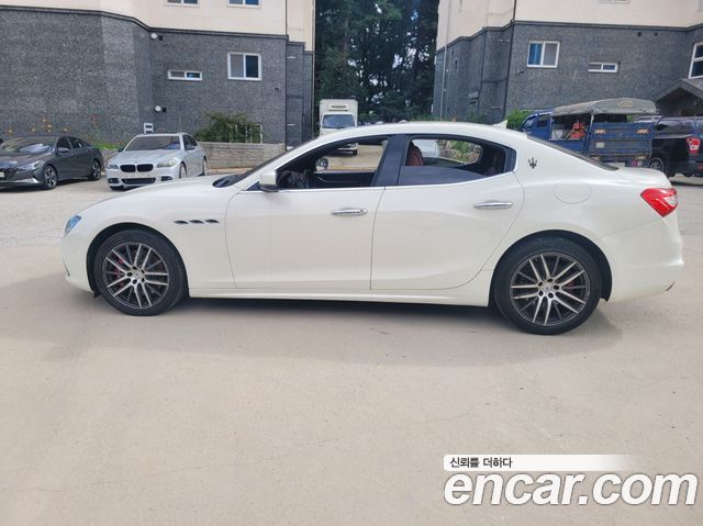 Maserati Ghibli 3.0 Diesel GranSport 3rd — пробег 120 000 км — фото 4 из 5