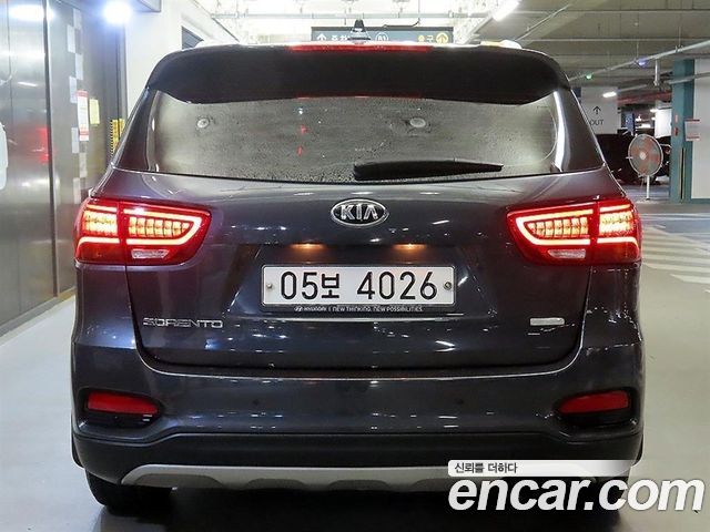 Kia Sorento Diesel 2.0 2WD Noblesse — пробег 124 289 км — фото 3 из 5