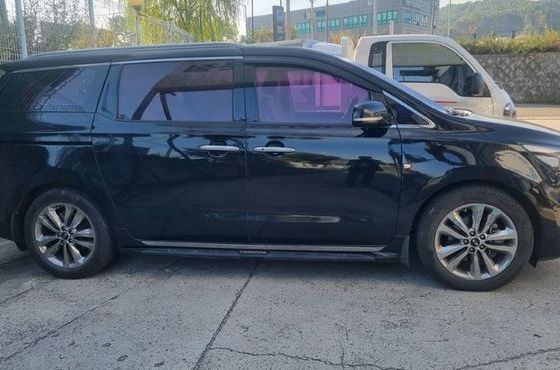 Kia Carnival 9-seater Noblesse — пробег 137 633 км — фото 2 из 5