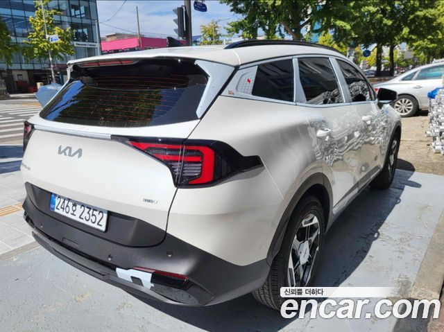 Kia Sportage HEV 1.6 2WD Signature — пробег 1 000 км — фото 4 из 5