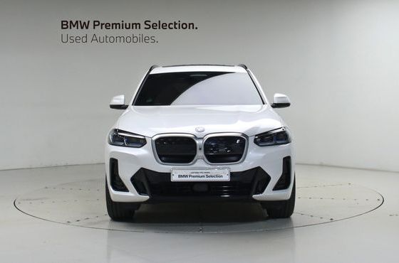 BMW iX3 M Sports — пробег 27 545 км — фото 3 из 5