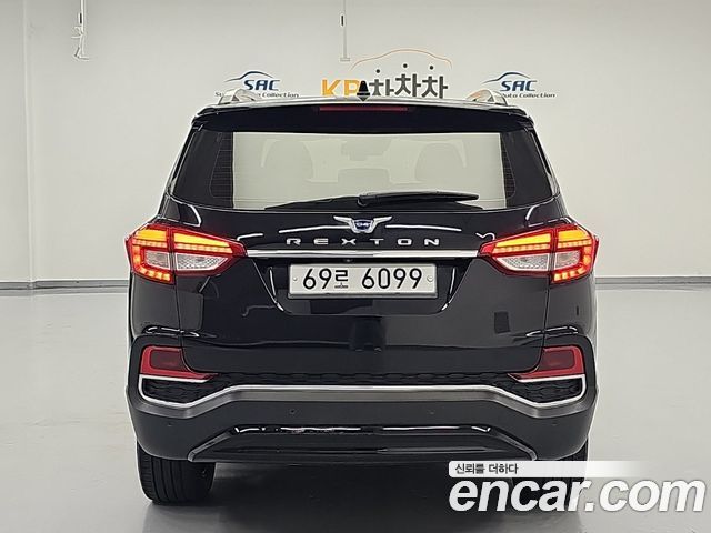 Ssangyong Rexton Diesel 2.2 4WD Eurasia Edition — пробег 72 762 км — фото 3 из 5