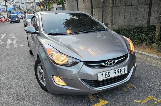Hyundai AVANTE M16 GDI Luxury — пробег 230 000 км — фото 2 из 5