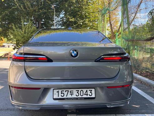 BMW 7-Series 740i sDrive Design Pure Excellence Individual — пробег 35 400 км — фото 4 из 5