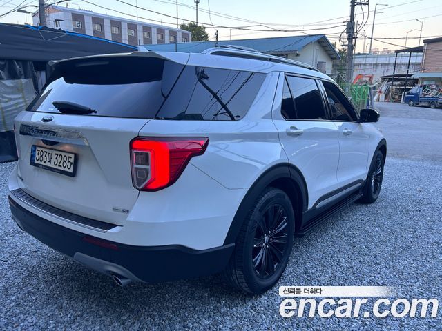 Ford Explorer 2.3 LimIted 4WD — пробег 110 000 км — фото 4 из 5