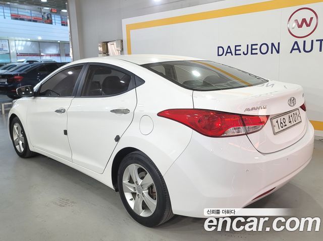 Hyundai AVANTE M16 GDI Premier — пробег 123 824 км — фото 4 из 5