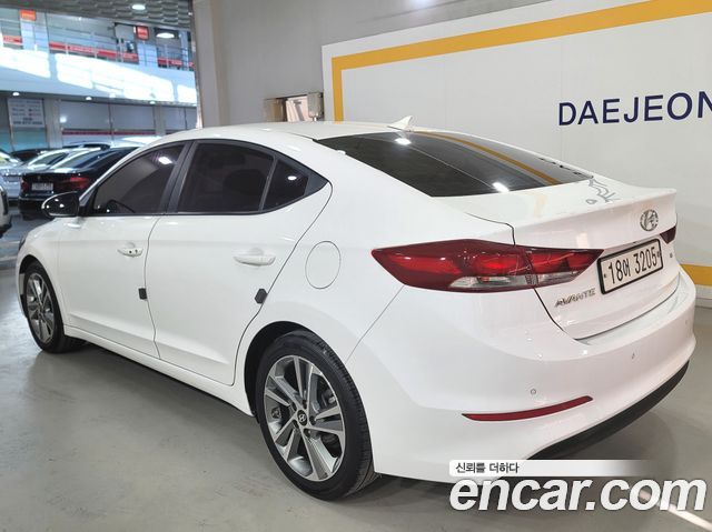 Hyundai AVANTE 1.6 GDI Value Plus — пробег 148 470 км — фото 4 из 5