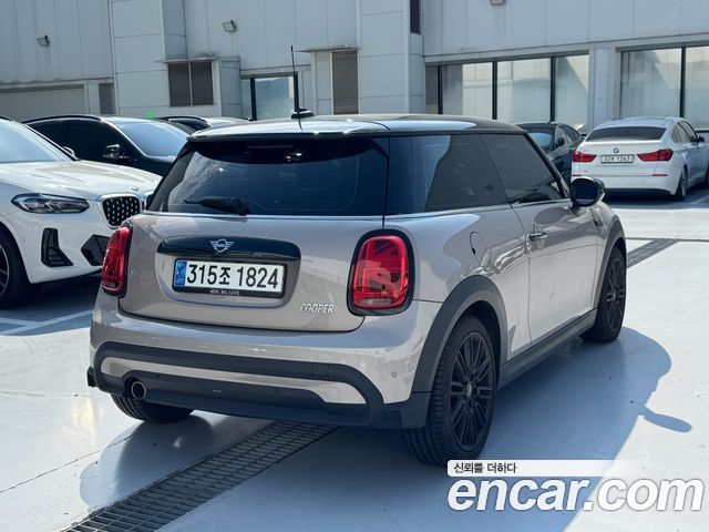 Mini Cooper 클래식 플러스 3rd — пробег 18 330 км — фото 2 из 5