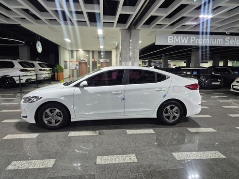 Hyundai AVANTE 1.6 GDI Smart — пробег 121 897 км — фото 4 из 5