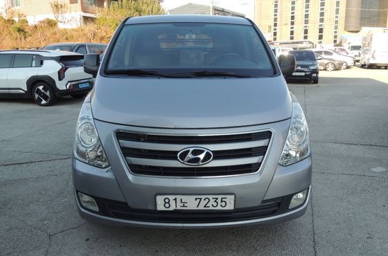 Hyundai Starex 3-Seater VAN Smart — пробег 365 296 км — фото 2 из 5