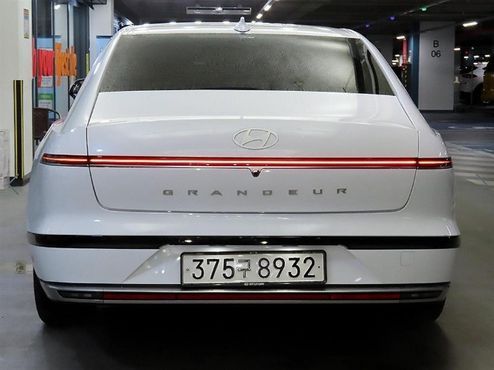 Hyundai Grandeur 3,5 Gasoline 4WD Exclusive — пробег 112 869 км — фото 5 из 5