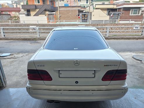 Mercedes-Benz E-Class E55 AMG — пробег 132 500 км — фото 4 из 5
