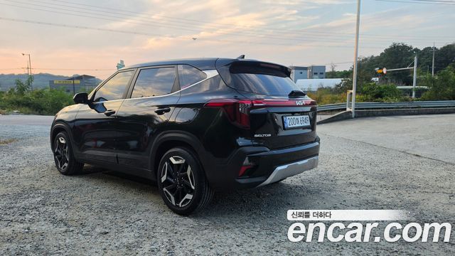 Kia Seltos Gasoline 1.6 Turbo 2WD Prestige — пробег 30 000 км — фото 2 из 5