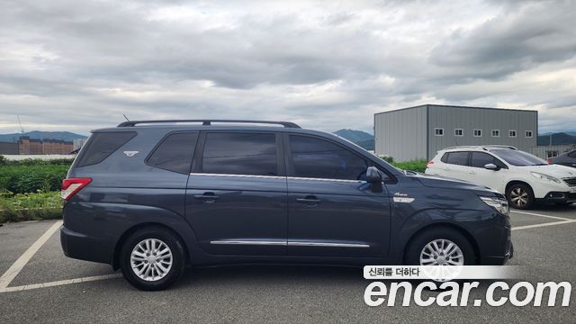 Ssangyong KORANDO 4WD TX 9-seater — пробег 131 491 км — фото 3 из 5