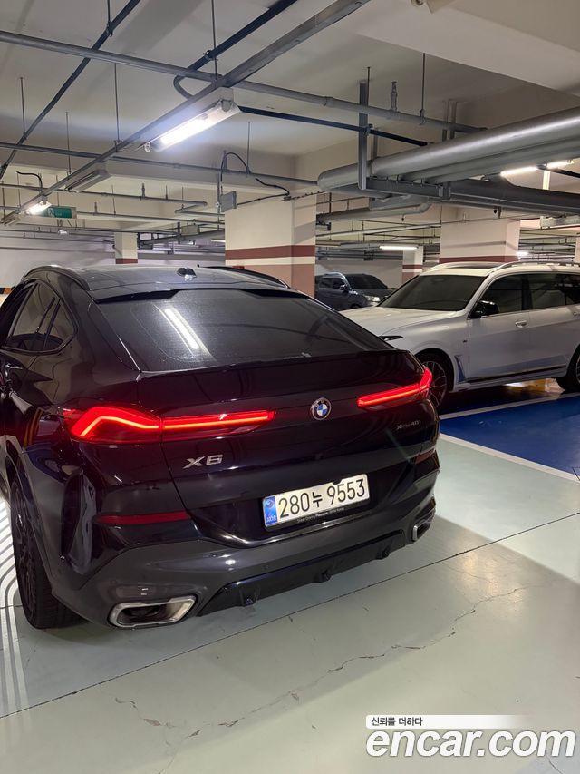 BMW X6 xDrive40i M Sport — пробег 13 800 км — фото 4 из 5