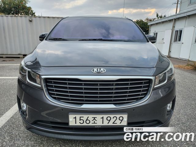 Kia Carnival из Кореи Encar