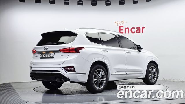 Hyundai Santafe Diesel 2.2 4WD Inspiration — пробег 67 851 км — фото 2 из 5