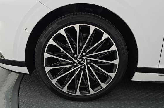 Hyundai Grandeur Calligraphy — пробег 18 052 км — фото 5 из 5