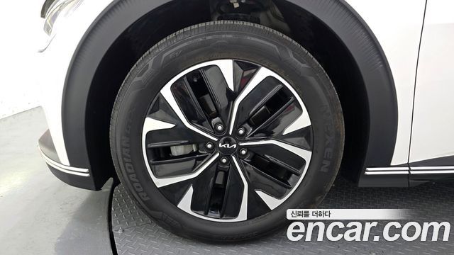 Kia EV6 Standard Air — пробег 168 548 км — фото 5 из 5