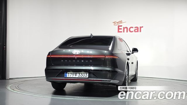 Hyundai Grandeur из Кореи Encar